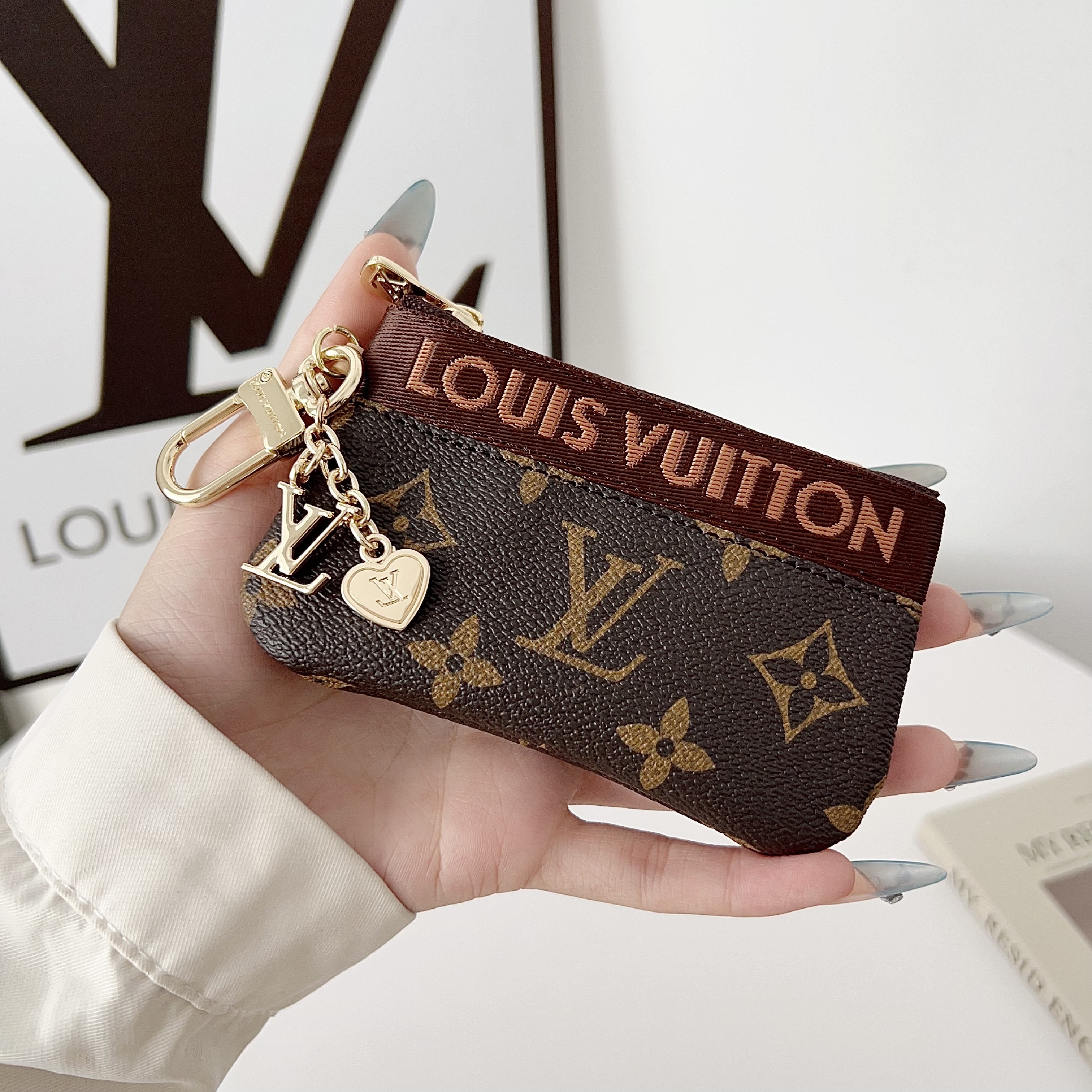 Louis Vuitton Luxury Leather Coin Purse