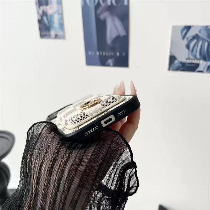 Louis Vuitton iPhone Wallet Case With Card Holder Monogram Vintage Leather