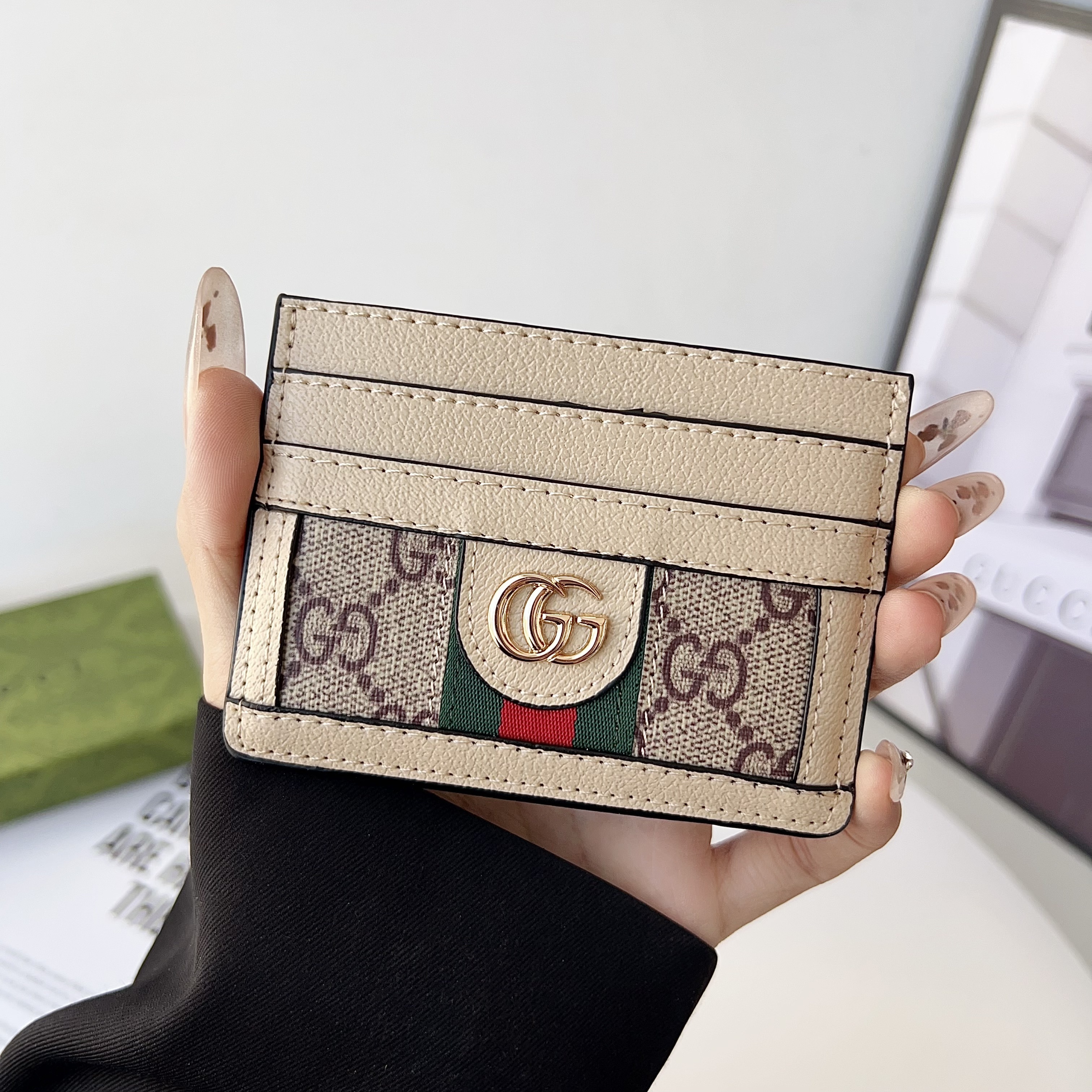 Gucci Black Leather Wallet Card Holder