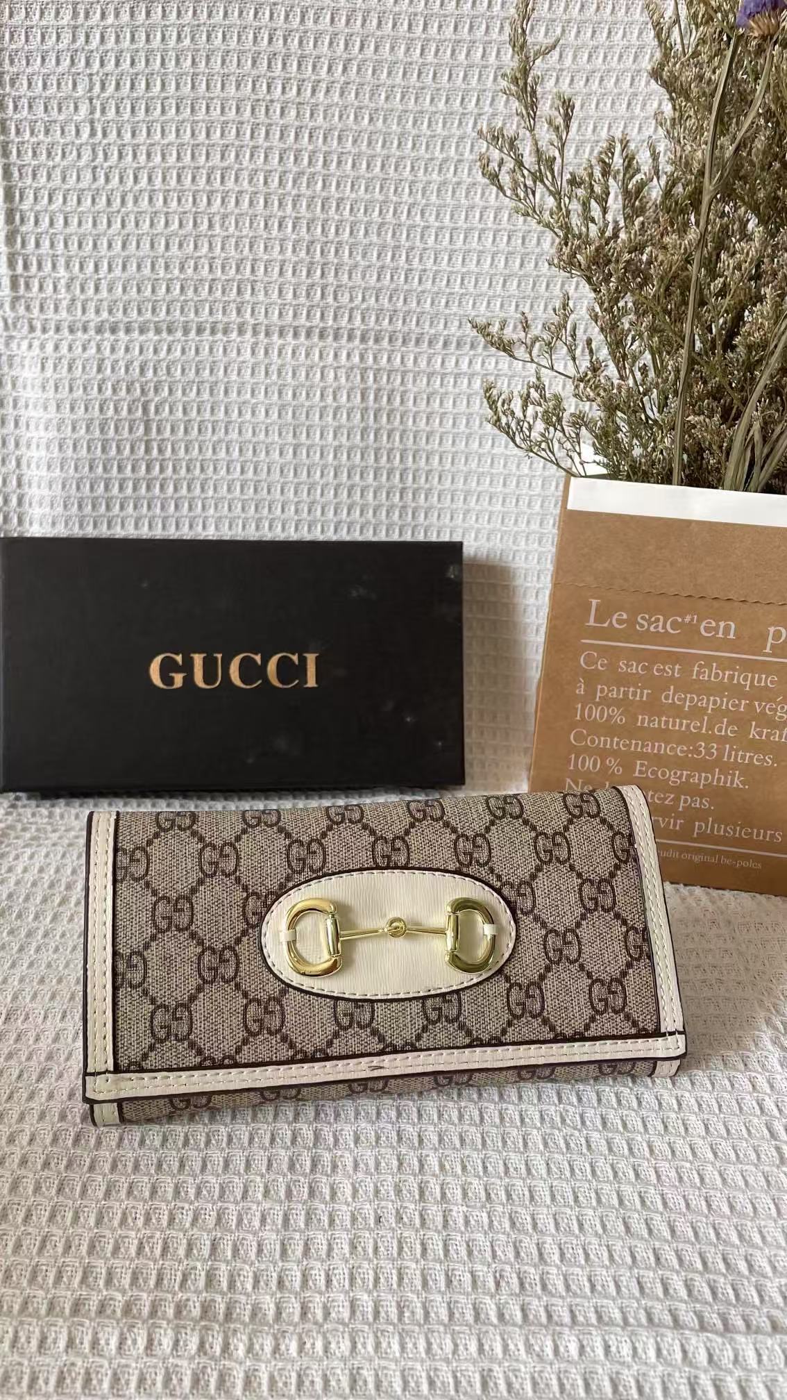 Luxury leather Wallet