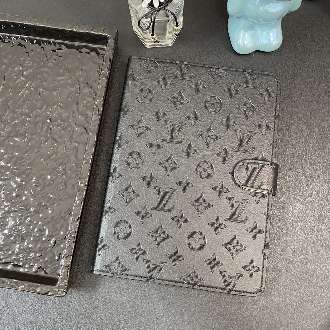 Louis Vuitton Classic Luxury Leather iPad Case