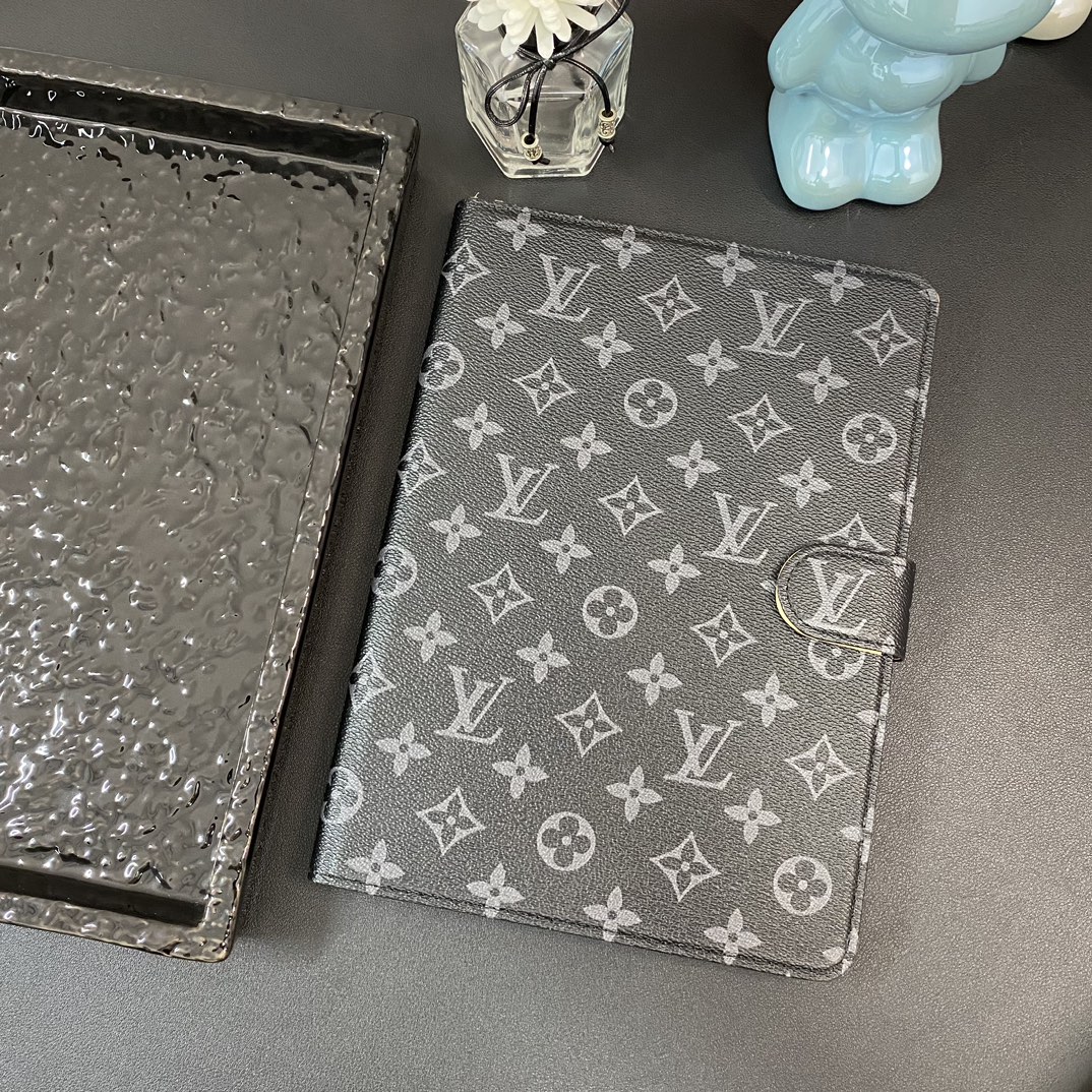 Louis Vuitton Classic Luxury Leather iPad Case