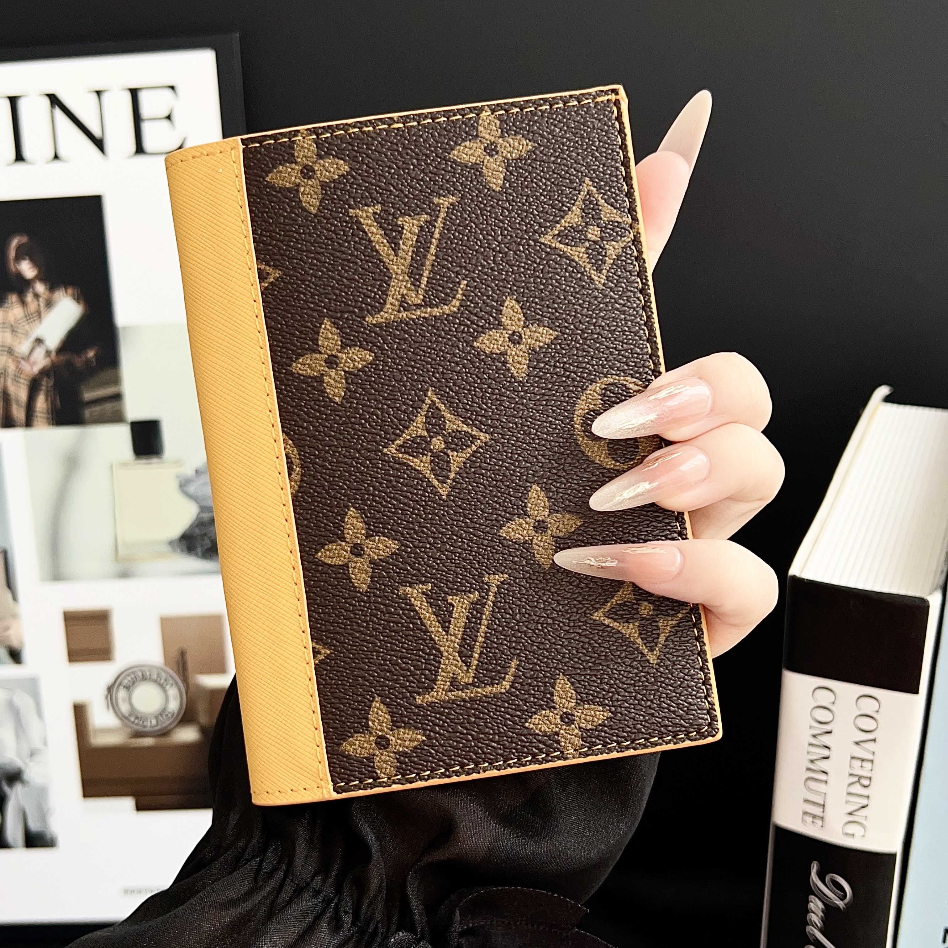 Louis Vuitton Gucci Luxury Leather Wallet Card Holder/Passport holder