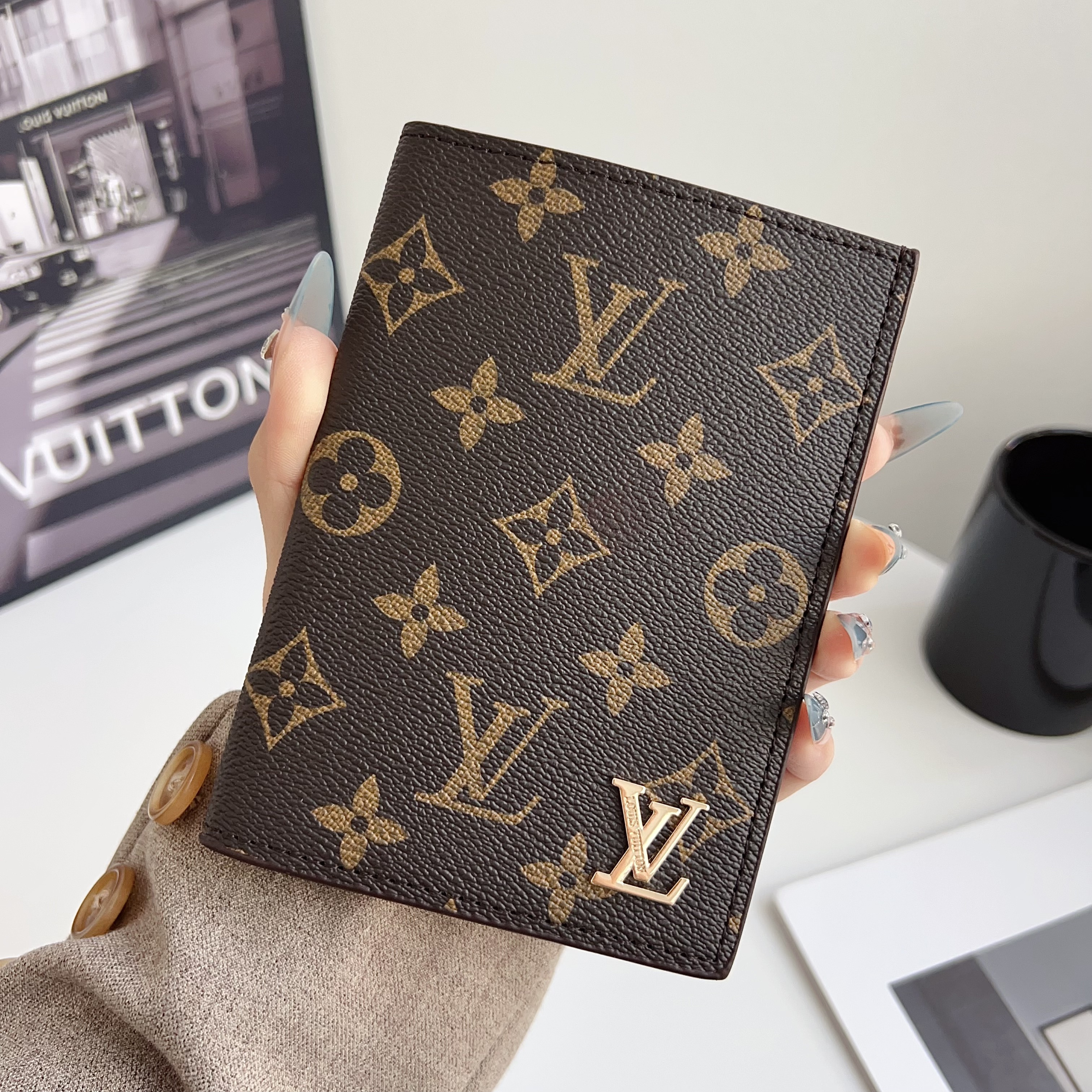  Louis Vuitton Gucci Luxury Leather Wallet Card Holder/Passport holder