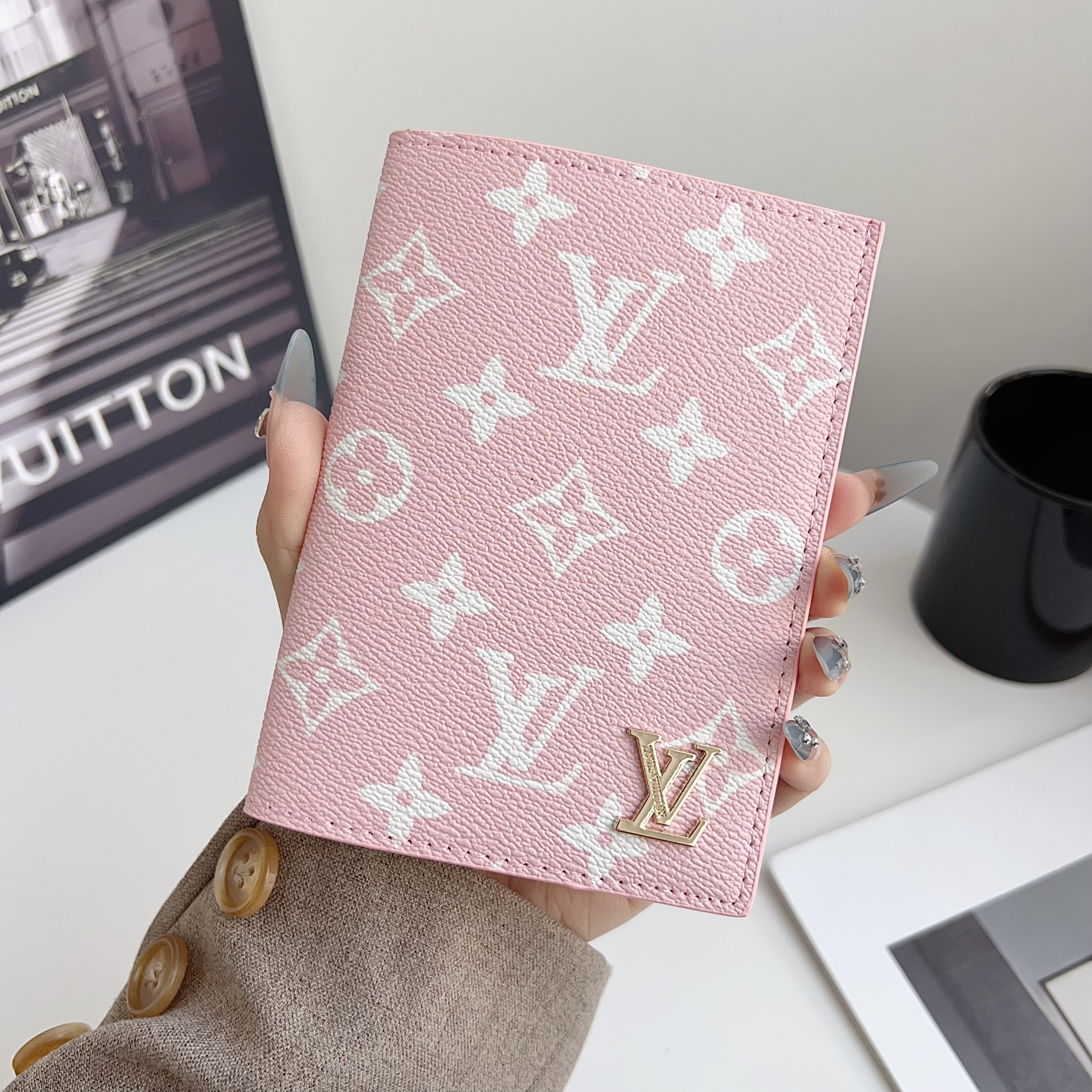  Louis Vuitton Gucci Luxury Leather Wallet Card Holder/Passport holder