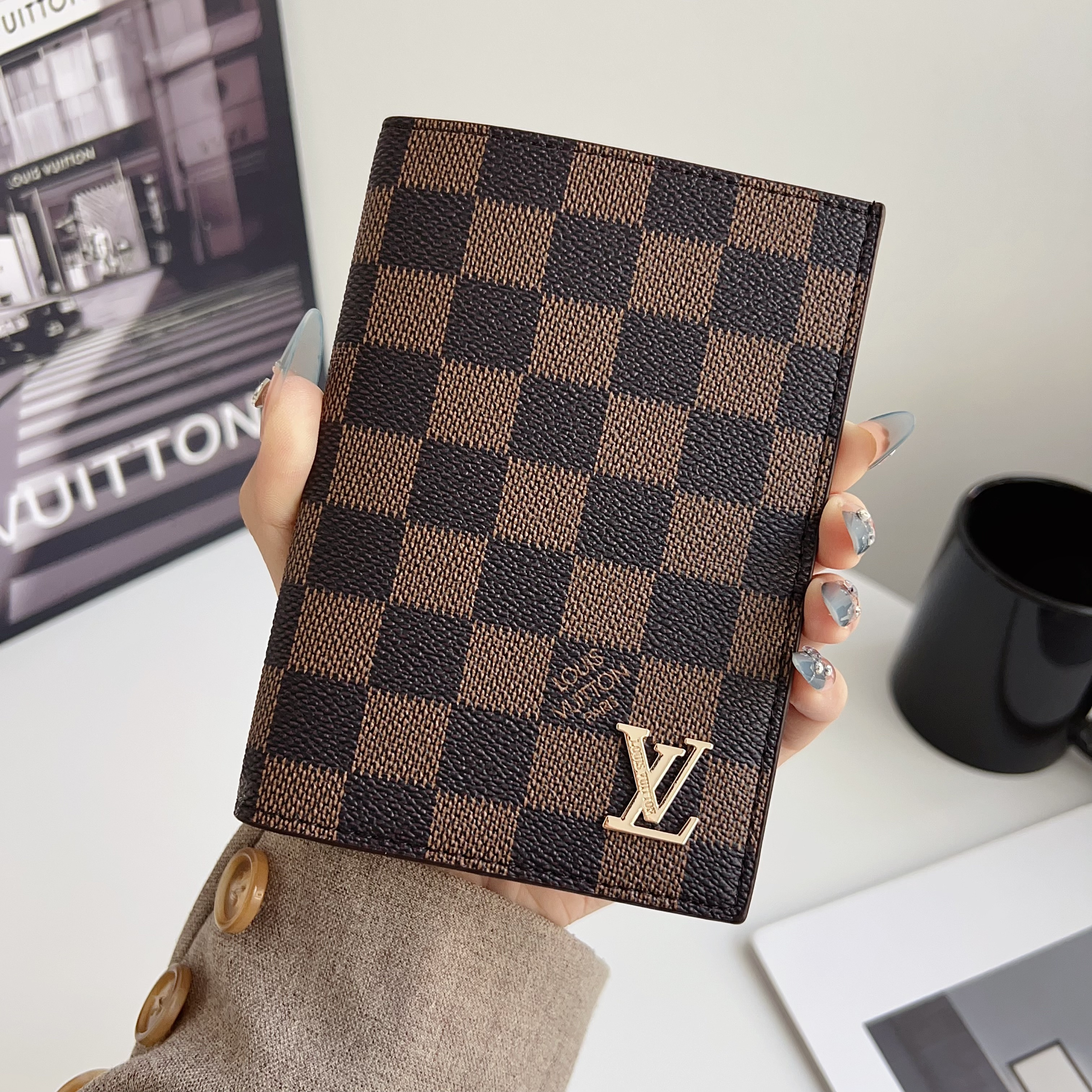  Louis Vuitton Gucci Luxury Leather Wallet Card Holder/Passport holder