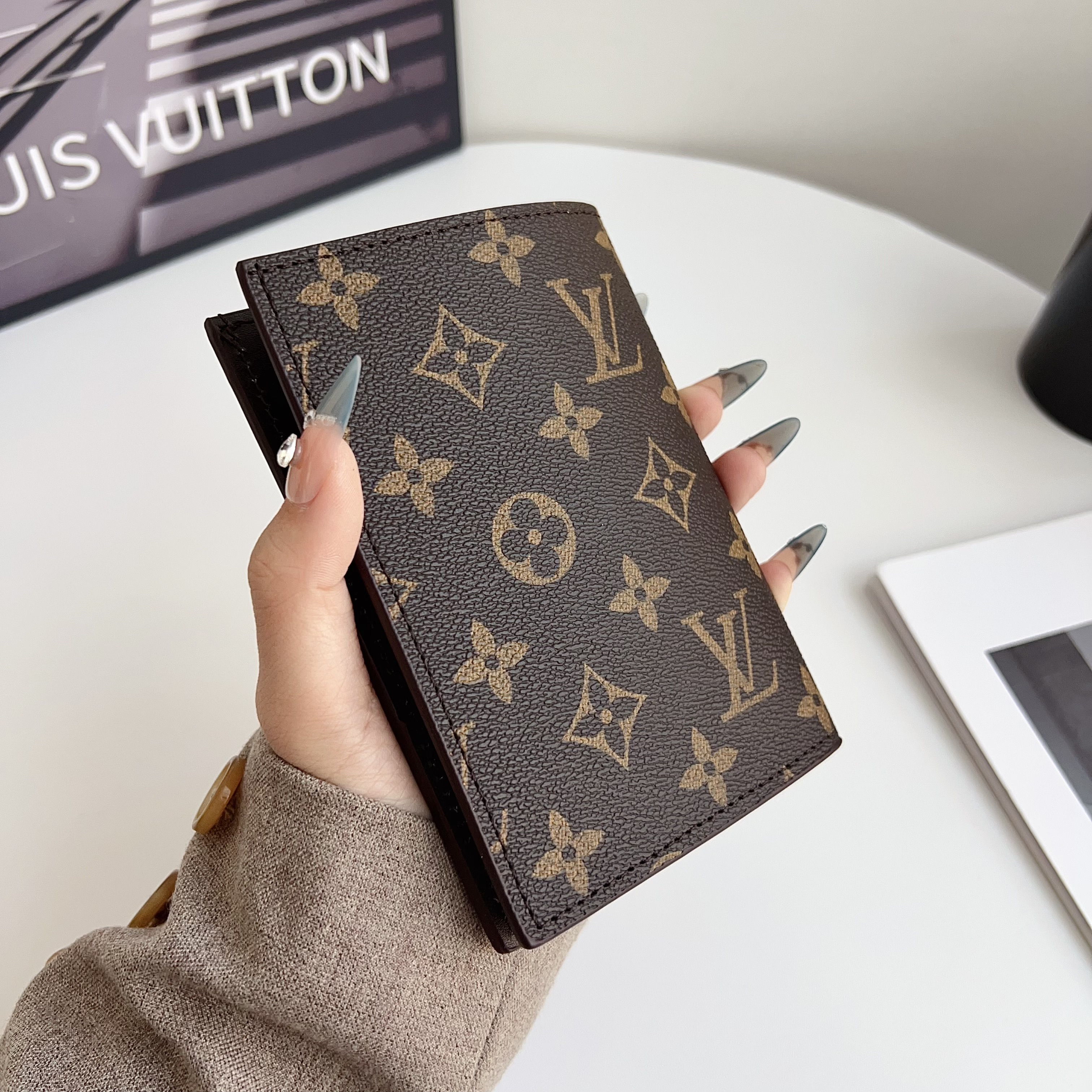  Louis Vuitton Gucci Luxury Leather Wallet Card Holder/Passport holder