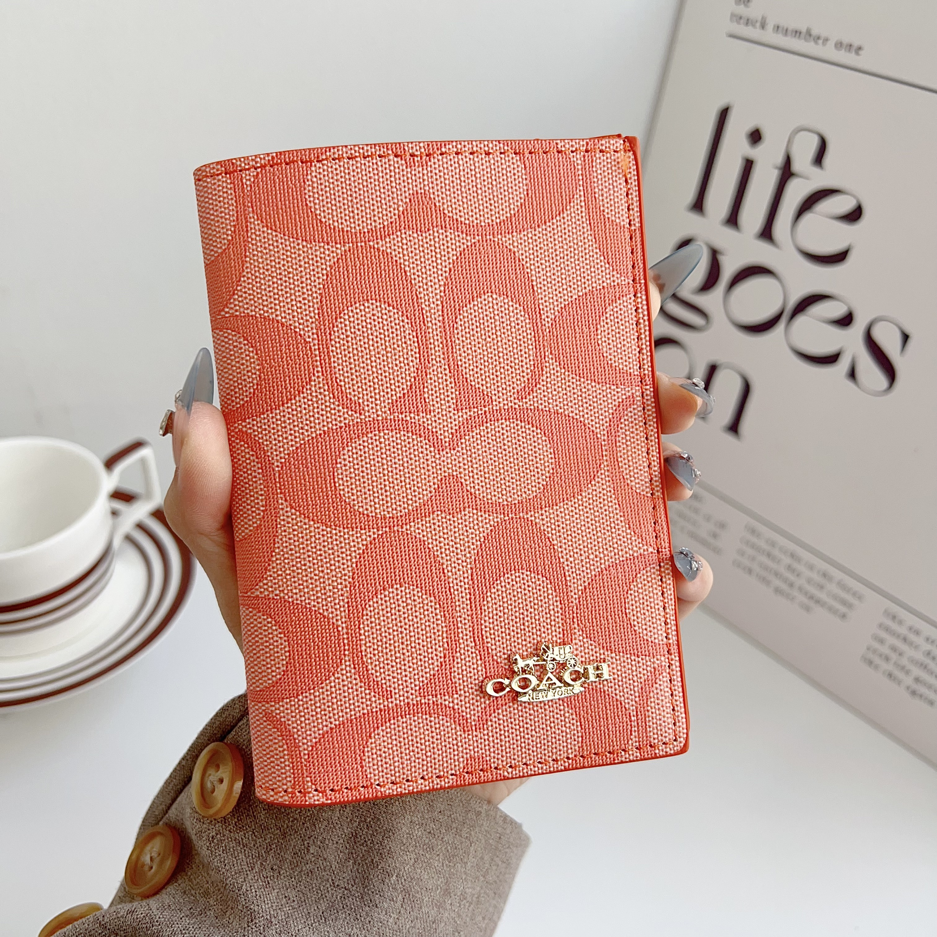 Coach Luxury Leather Wallet Card Holder/Passport holder