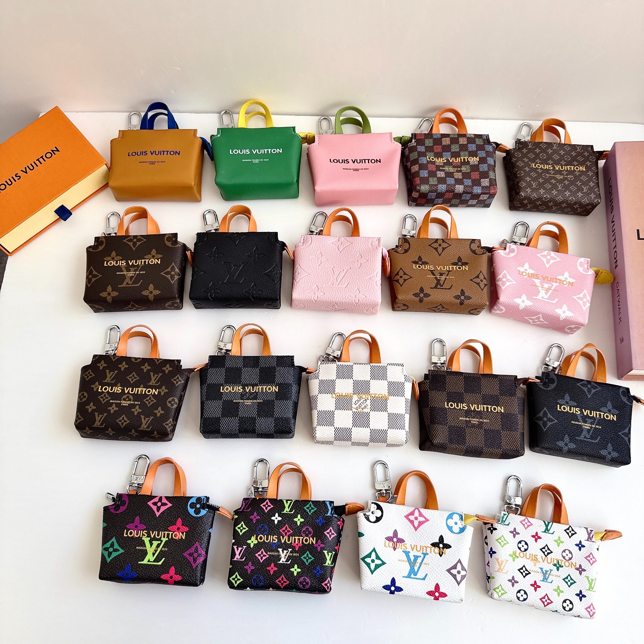 Louis Vuitton Mini Shopping Bag Coin Purse & Multifunctional Storage Pouch Key Case