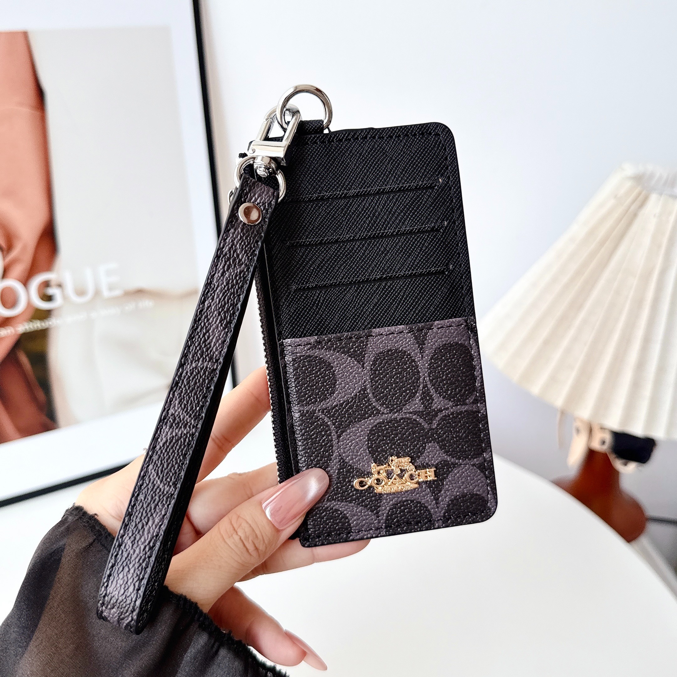 Coach Luxury Leather Zipper Wallet Card Holder & Coin Purse With Bracelet