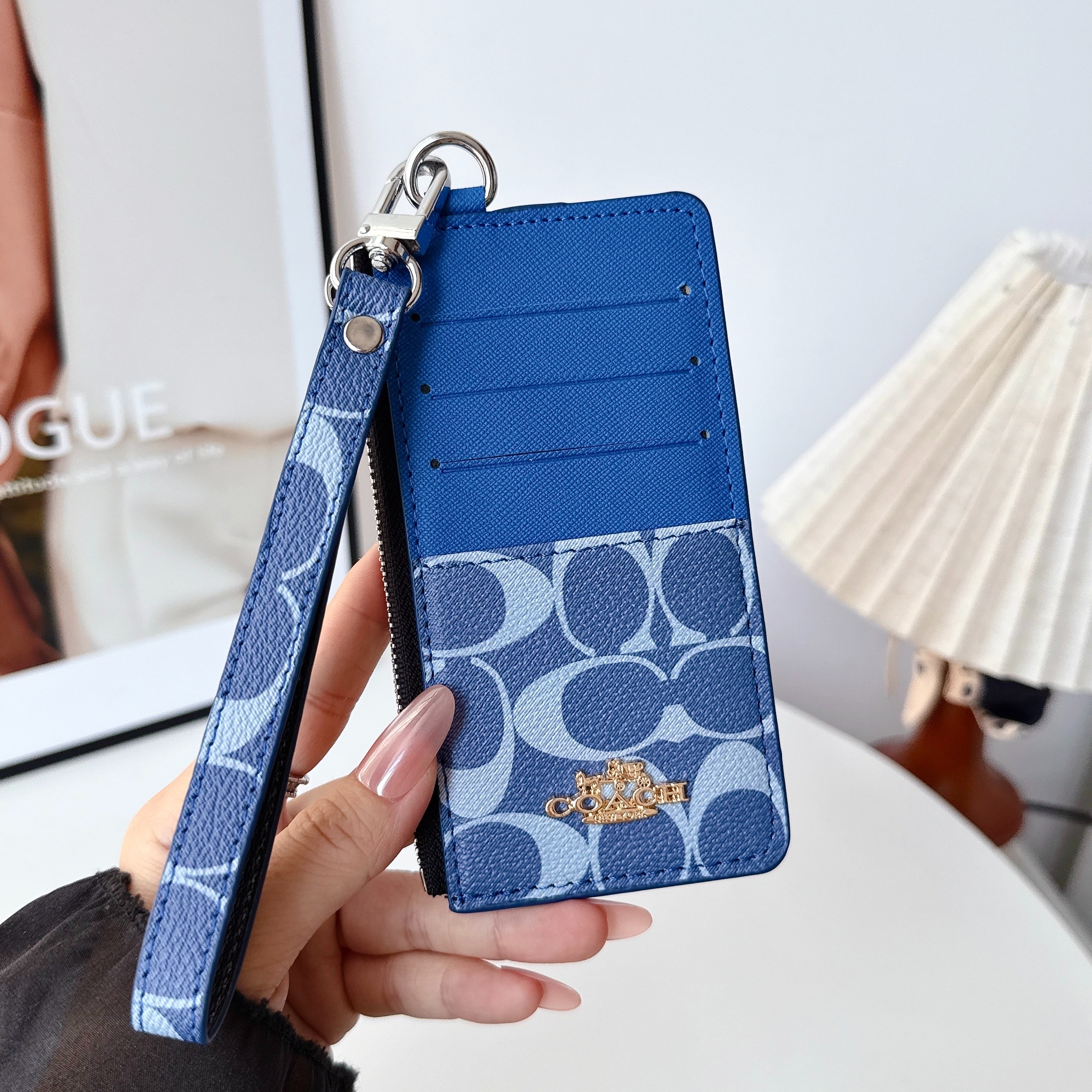 Coach Luxury Leather Zipper Wallet Card Holder & Coin Purse With Bracelet