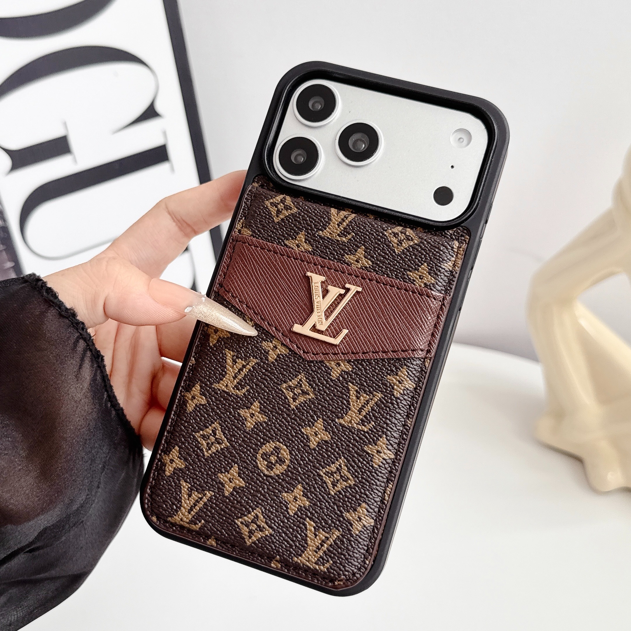 Louis Vuitton Gucci Monogram Leather iPhone Wallet Case Magnetic Flip Case with Stand Support