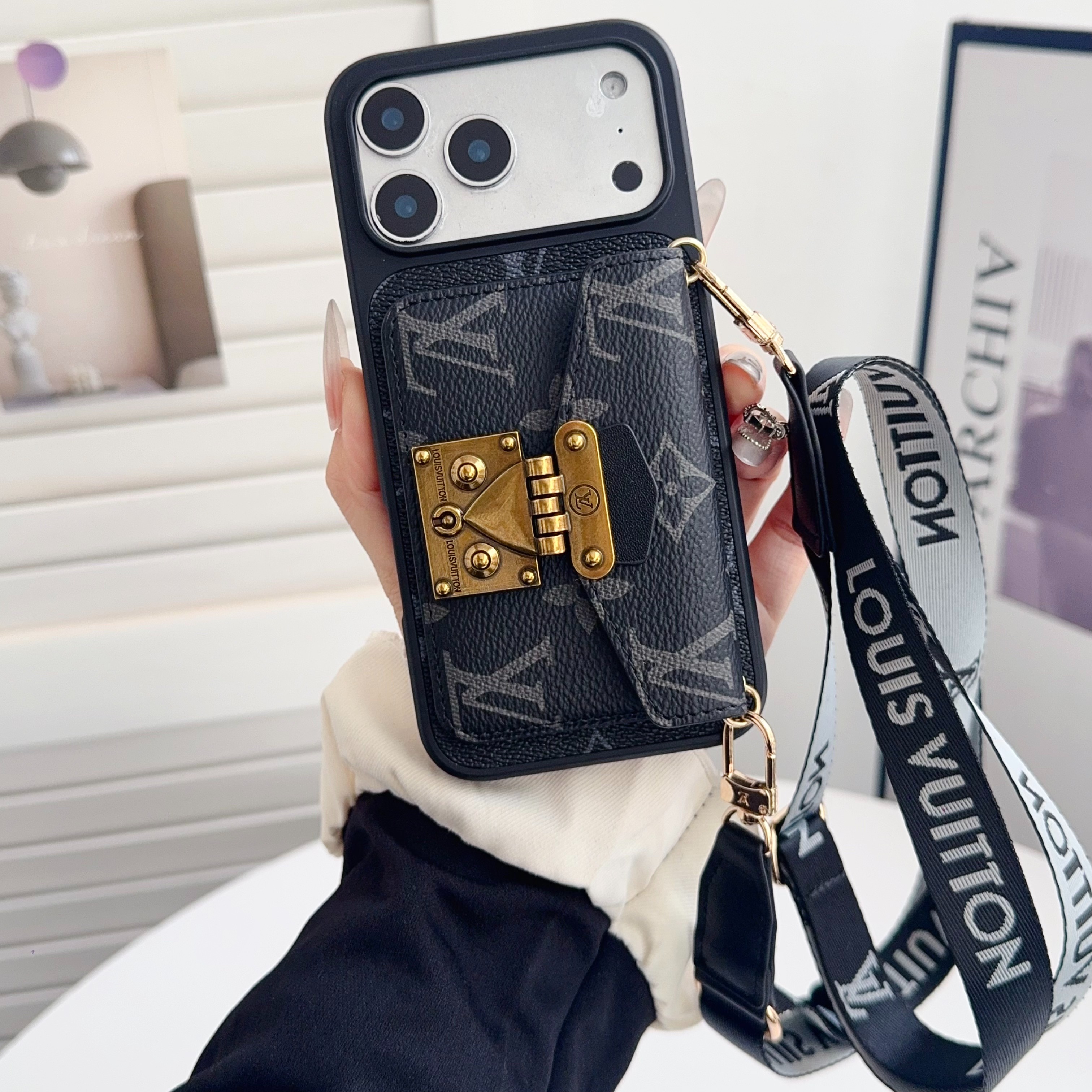 Louis Vuitton,Gucci Vintage Monogram Leather iPhone Wallet Case With Crossbody Strap