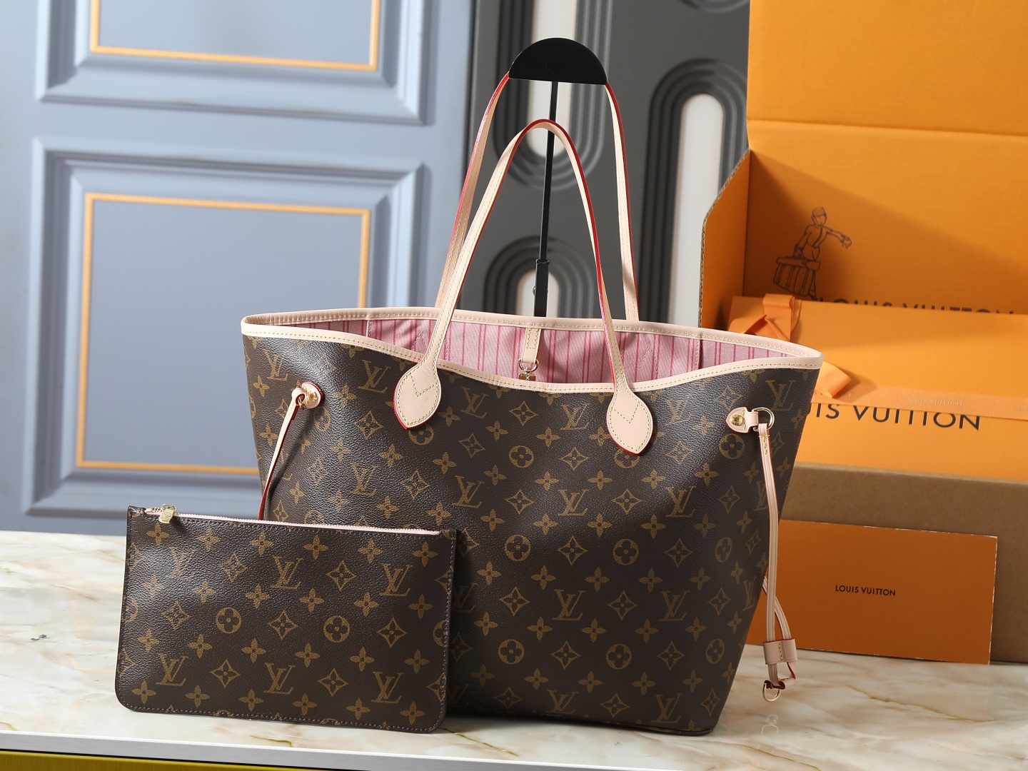 Louis Vuitton Neverfull MM Monogram Tote Bag