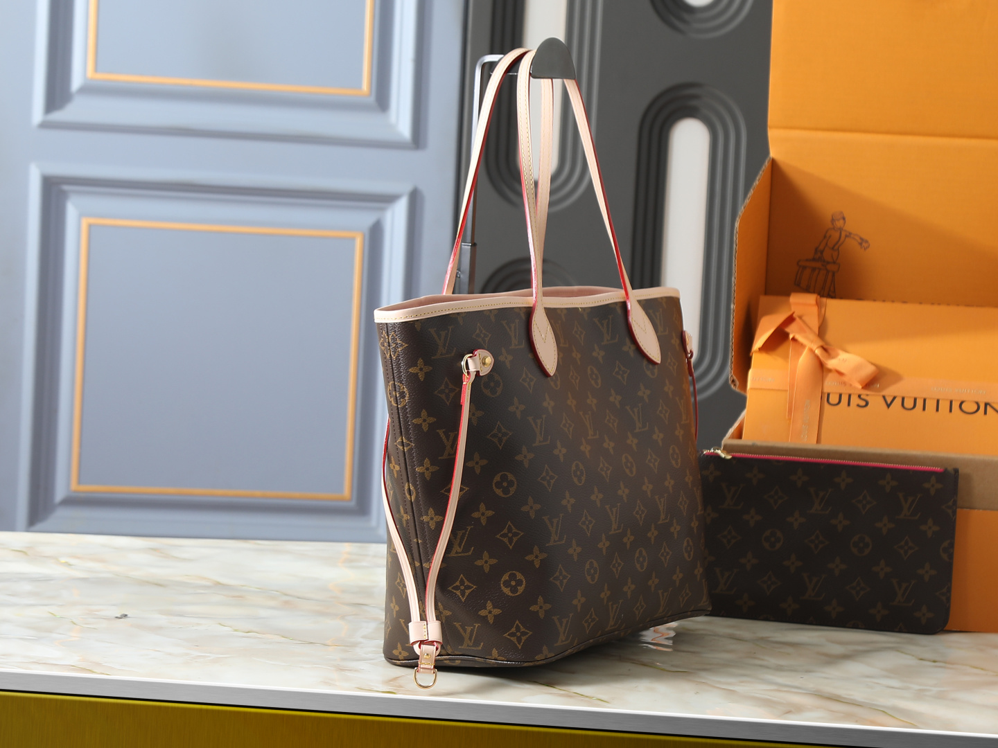 Louis Vuitton Neverfull MM Monogram Tote Bag