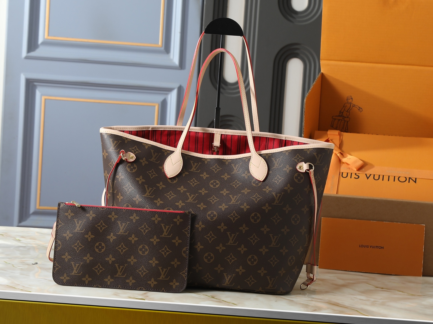 Louis Vuitton Neverfull MM Monogram Tote Bag