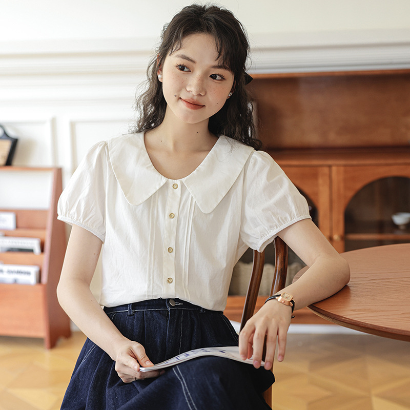 女娃娃領泡泡袖短袖襯衫