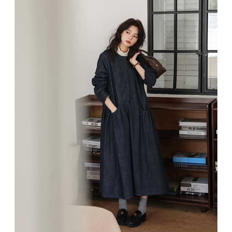 女士秋季森系圓領寬鬆牛仔連衣裙