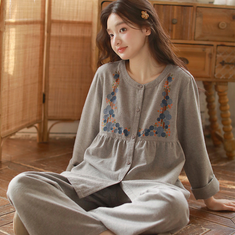 秋冬棉質磨毛刺繡長袖家居服