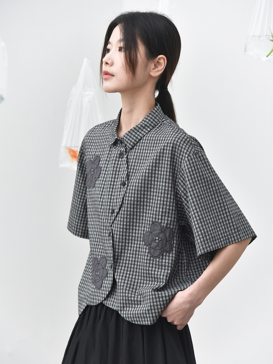 女拼貼花朵文藝格子短袖襯衫