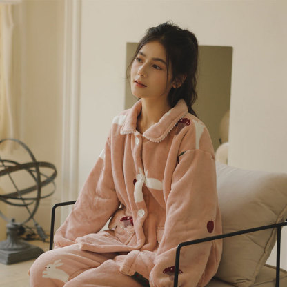 女秋冬加厚羊羔絨粉底白兔印花睡衣