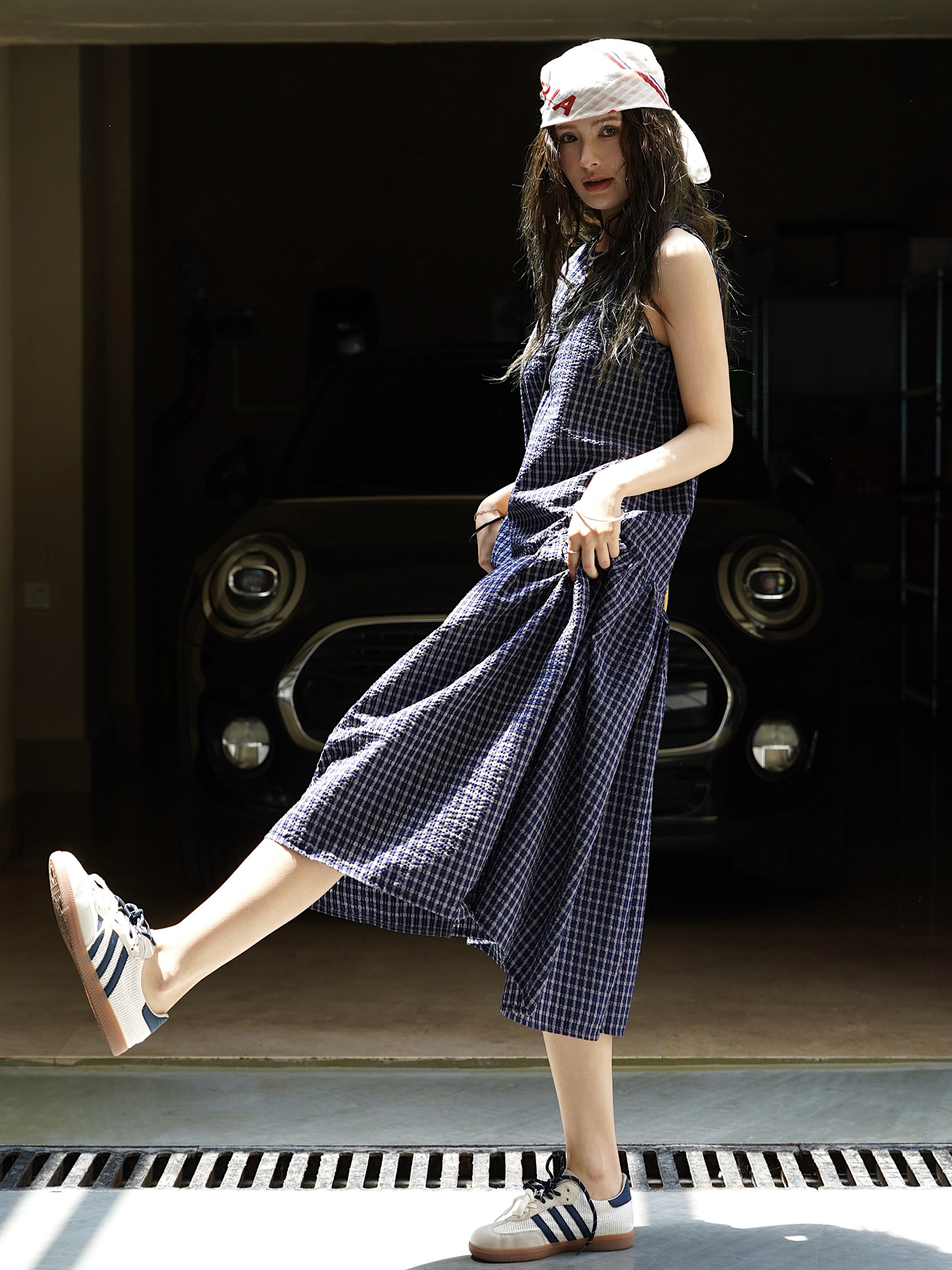 18212BE2-CEDA-4C82-8C19-340694