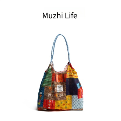 撞色抽繩尼龍單肩包