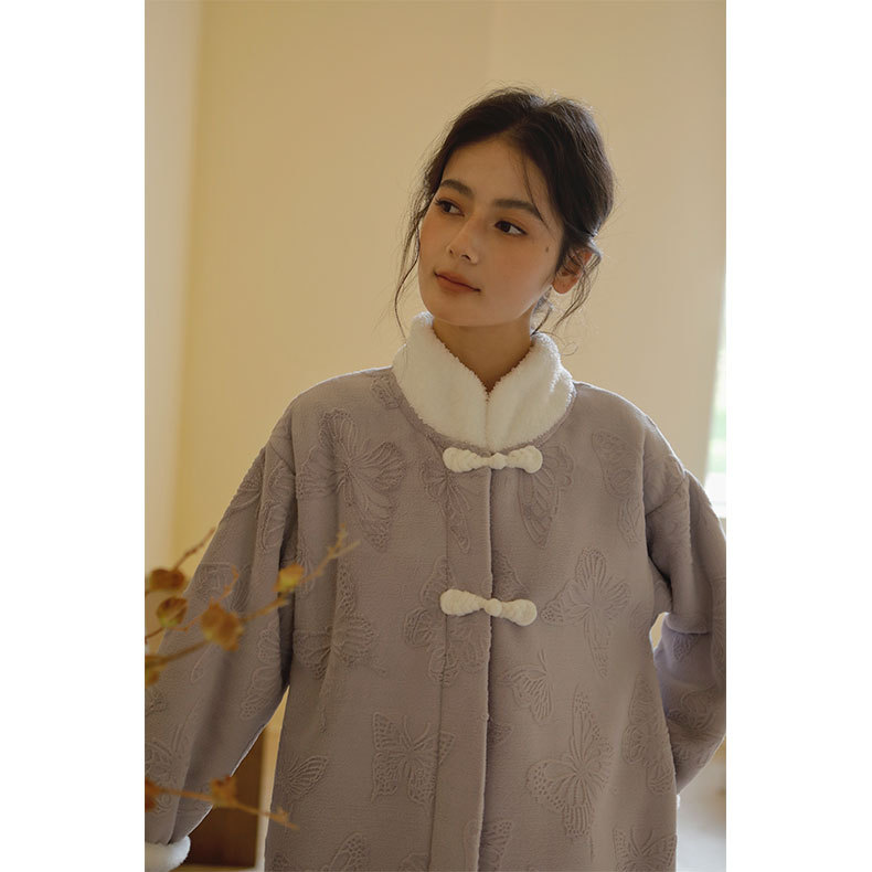 女秋冬加絨加厚蝴蝶提花盤口國風長袖睡裙