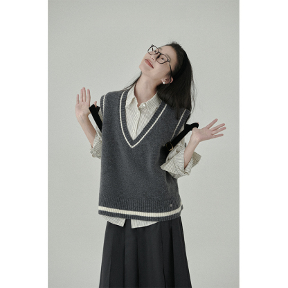 女士學院風襯衫V領針織馬甲