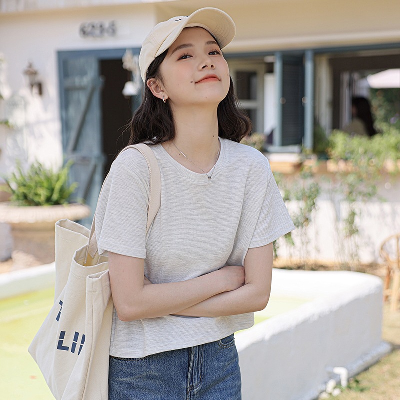 女夏短款圓領肌理感短袖T恤