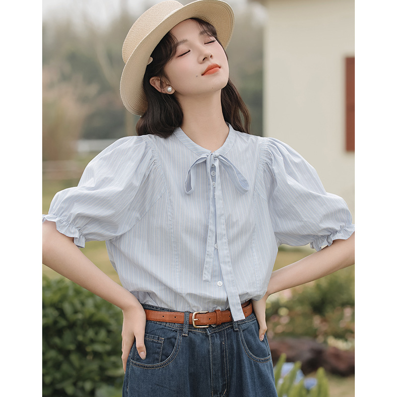 女夏條紋繫帶泡泡袖短袖襯衫