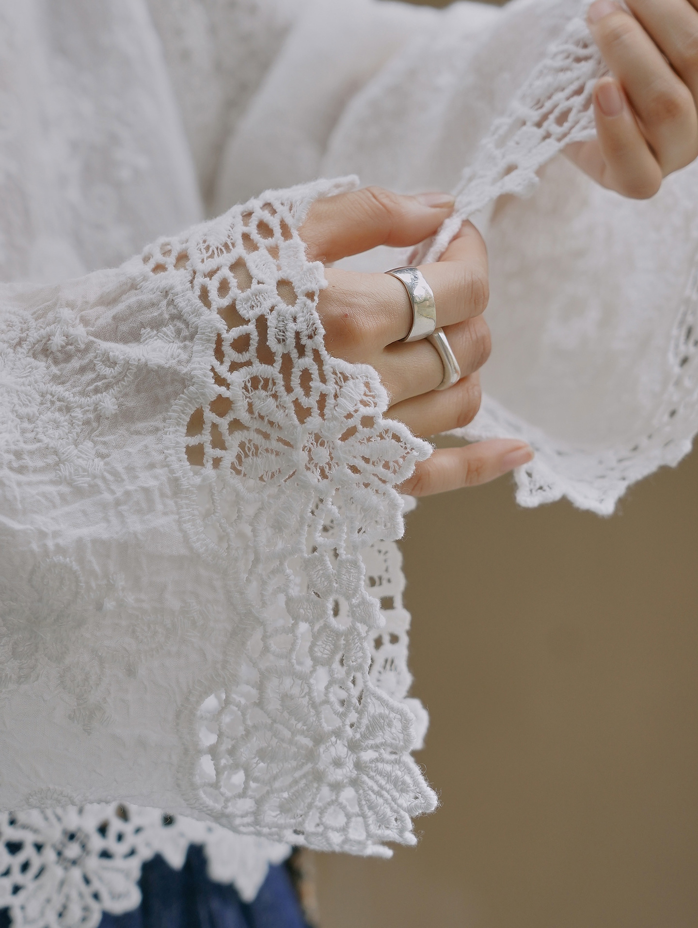 蕾丝 10.jpg?x-oss-process=image/format,png