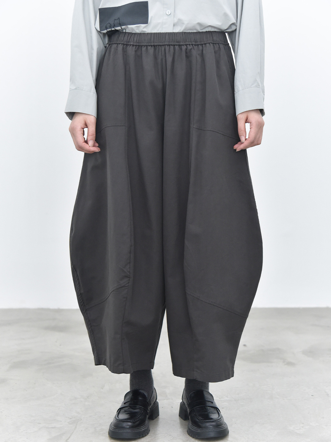 女士春秋立體分割抗皺垂感休閒褲