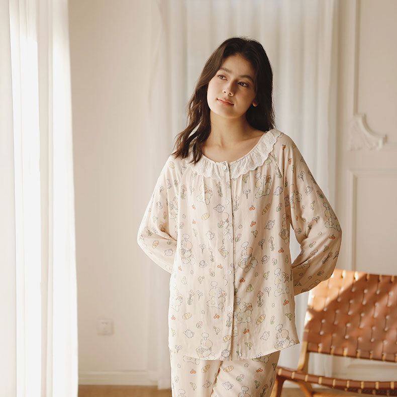 女款竹棉卡通印花圓領長袖睡衣套裝
