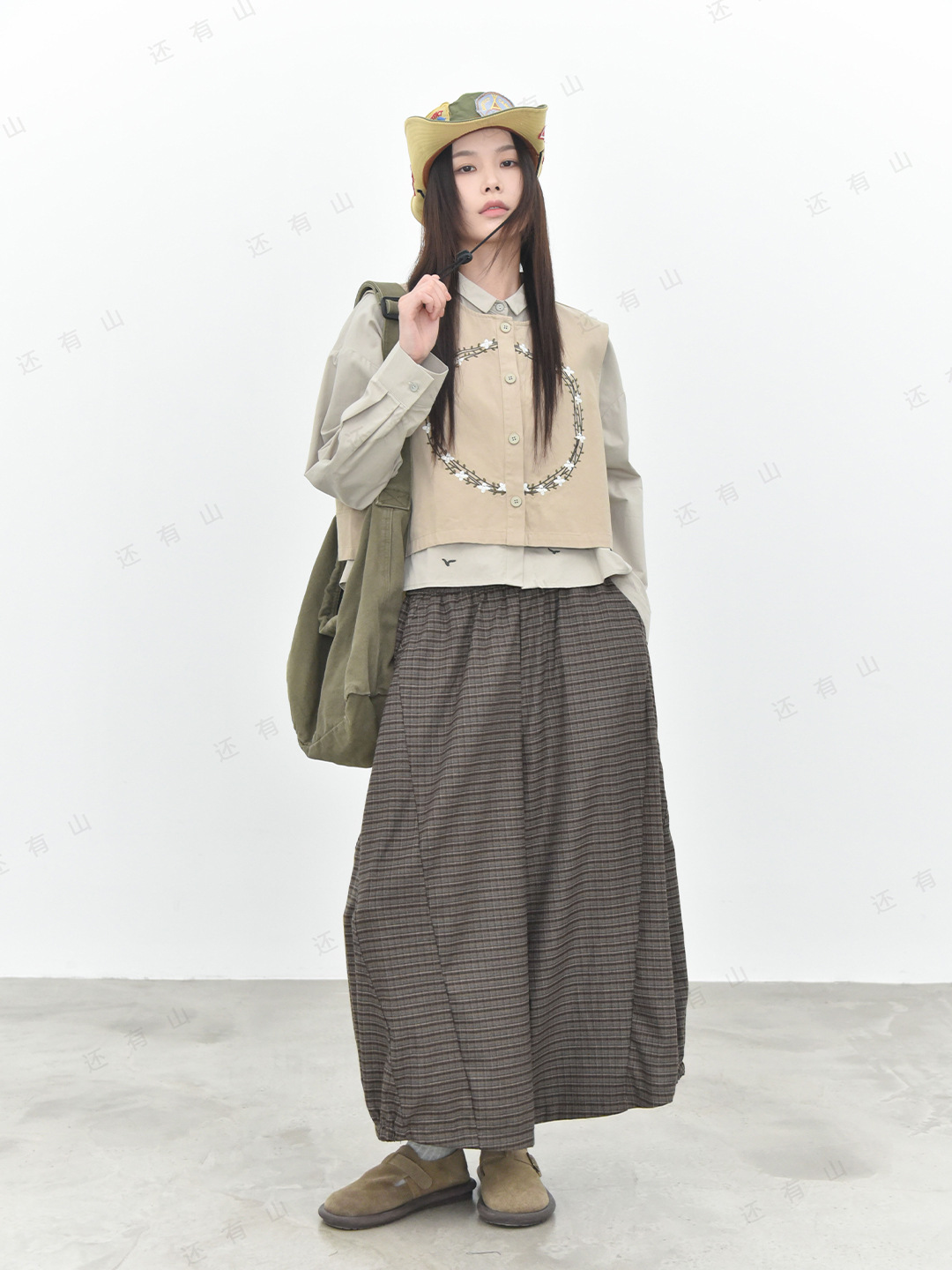 女士春秋花環刺繡純棉馬甲