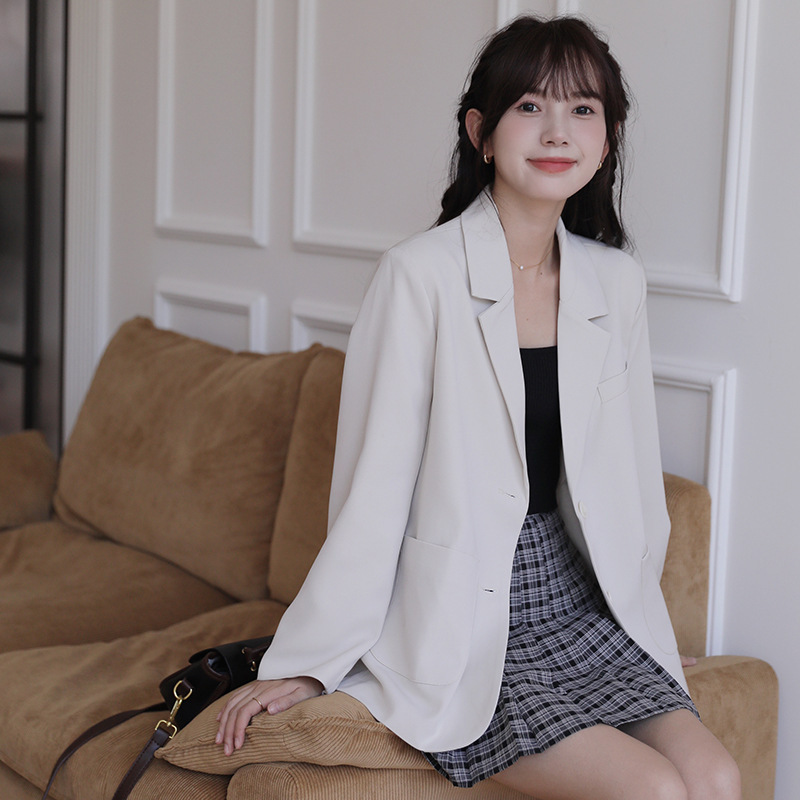 女春韓系淨色小西裝外套