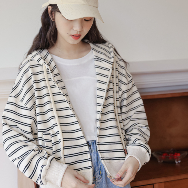 女士秋季慵懶風連帽條紋針織衛衣外套