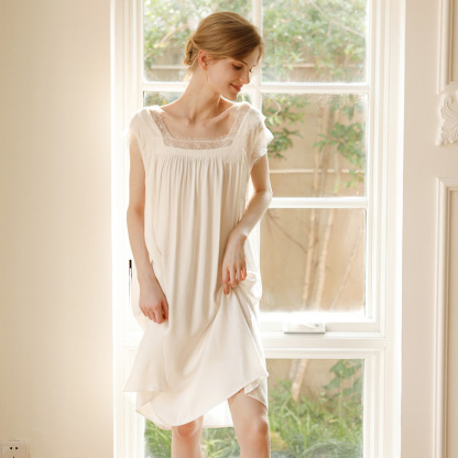 女士貢緞宮廷風網紗法式簡約睡裙