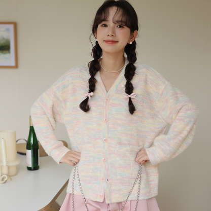 女春V領彩虹針織開衫