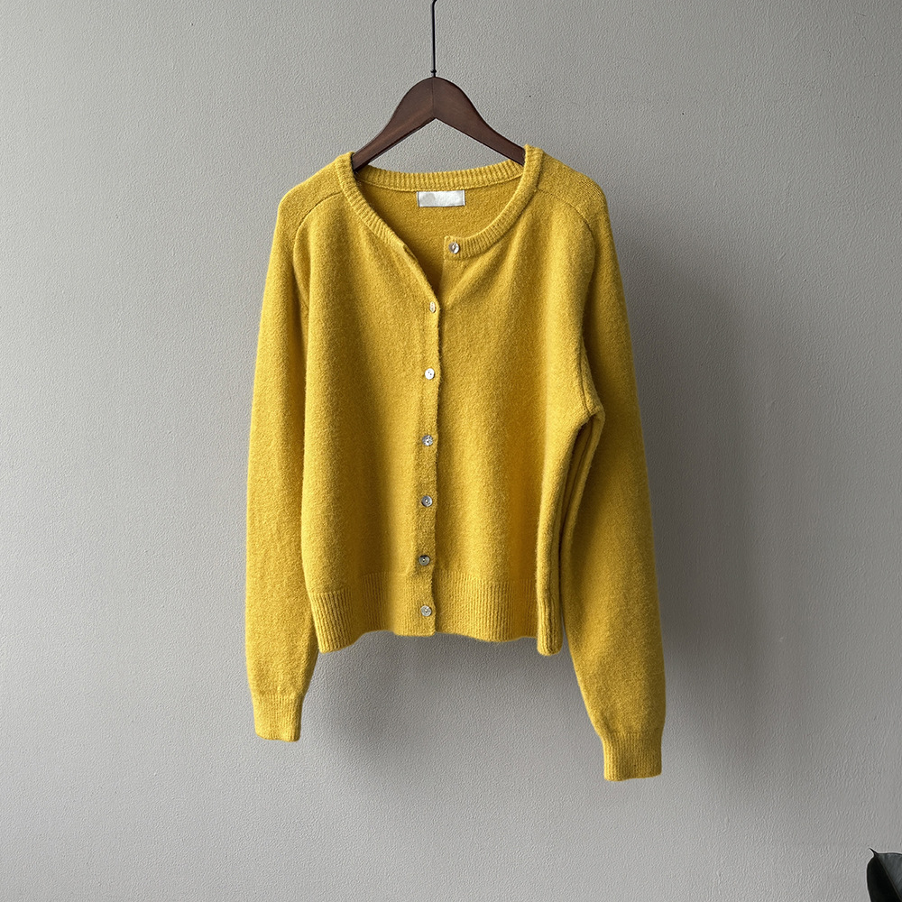 女士秋冬韓系多色圓領針織開衫