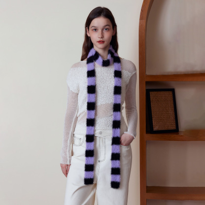 細長條紋臘腸針織圍巾