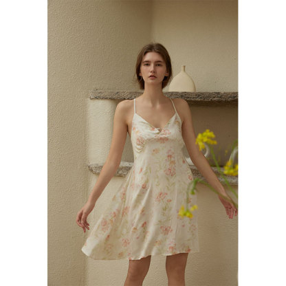 女士貢緞花卉透氣露背短款吊帶睡裙