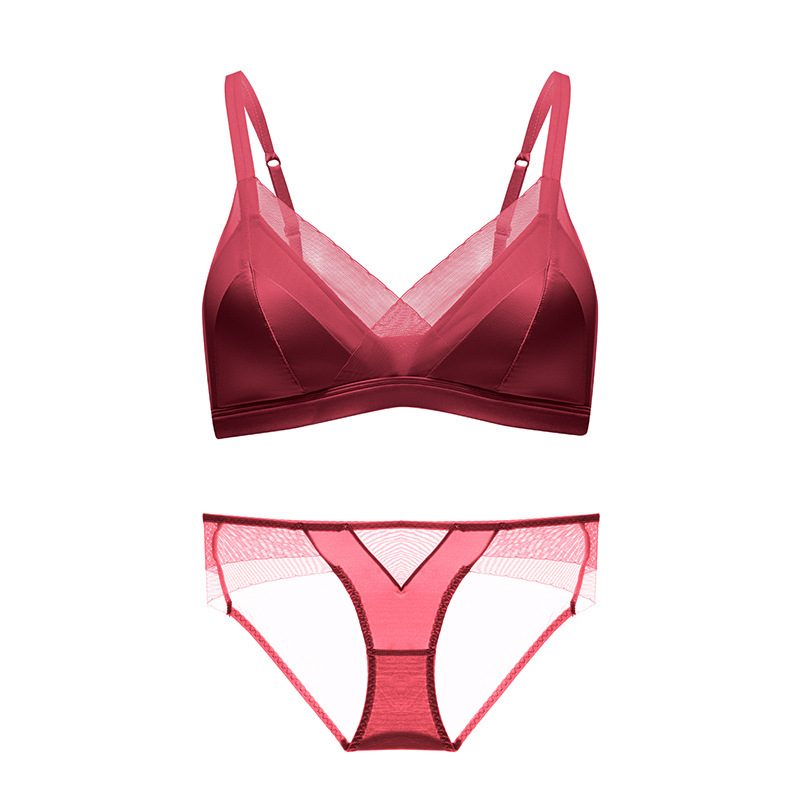 緞面法式三角杯蕾絲內衣