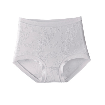 高腰大罵蠶絲提臀三角褲