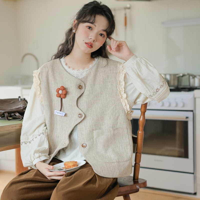 女士日系西裝小花裝飾毛線花朵波浪邊馬甲+蕾絲邊白色襯衫