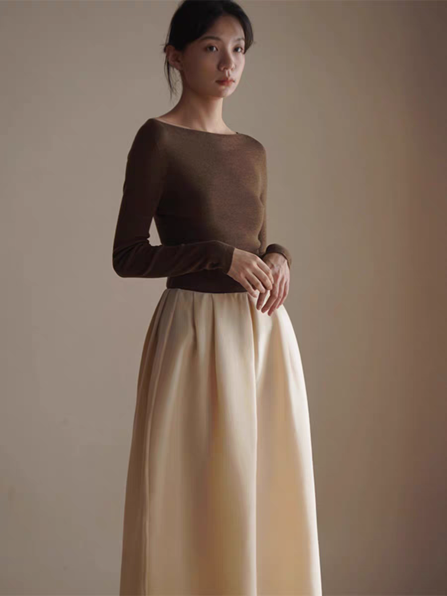 女士春秋輕薄一字領打底衫