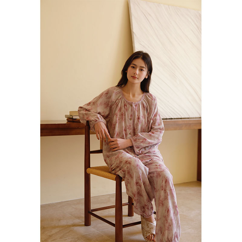 女款棉紗紫影印花長袖長褲睡衣套裝