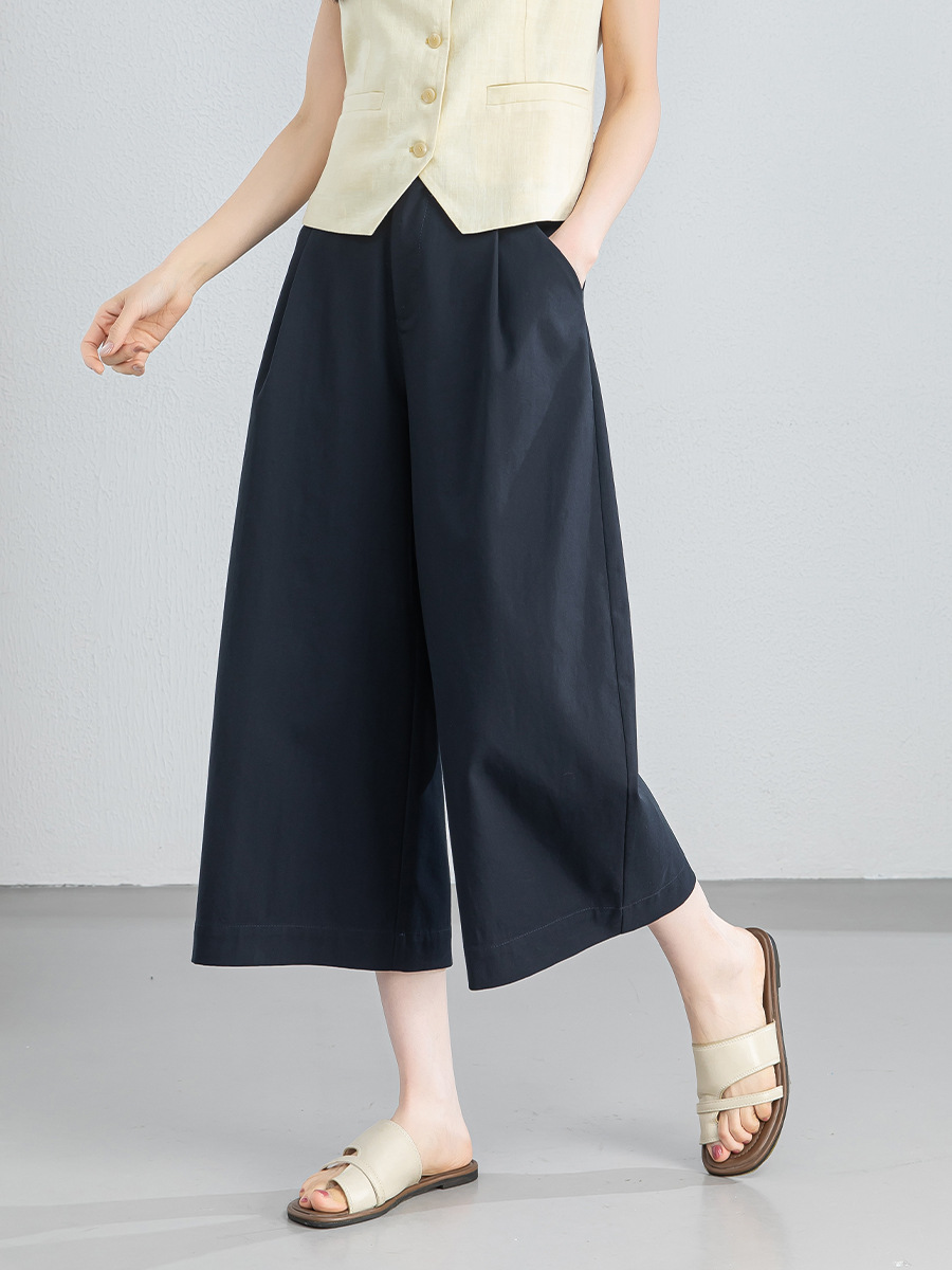 女夏前壓褶八分褲裙