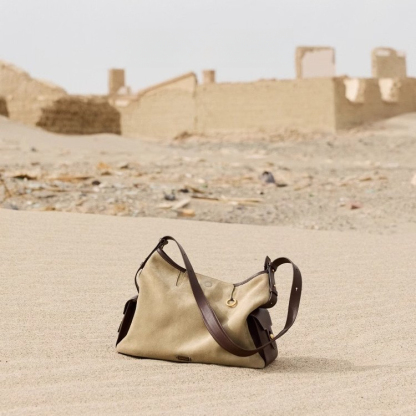 大容量簡約斜挎電腦包hobo包