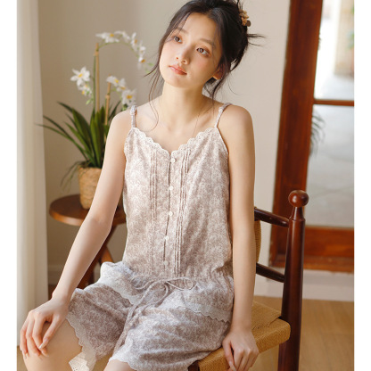 女士夏田園風碎花吊帶帶胸墊短褲居家服